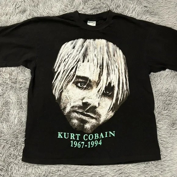 トップス 90s  COBAIN MEMORIAL SMALL FACE XL Vintage 1993 KURT COBAIN Memorial XL Nirvana Band Single